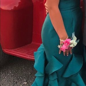 Jovani prom dress for sale ! Only worn once:)